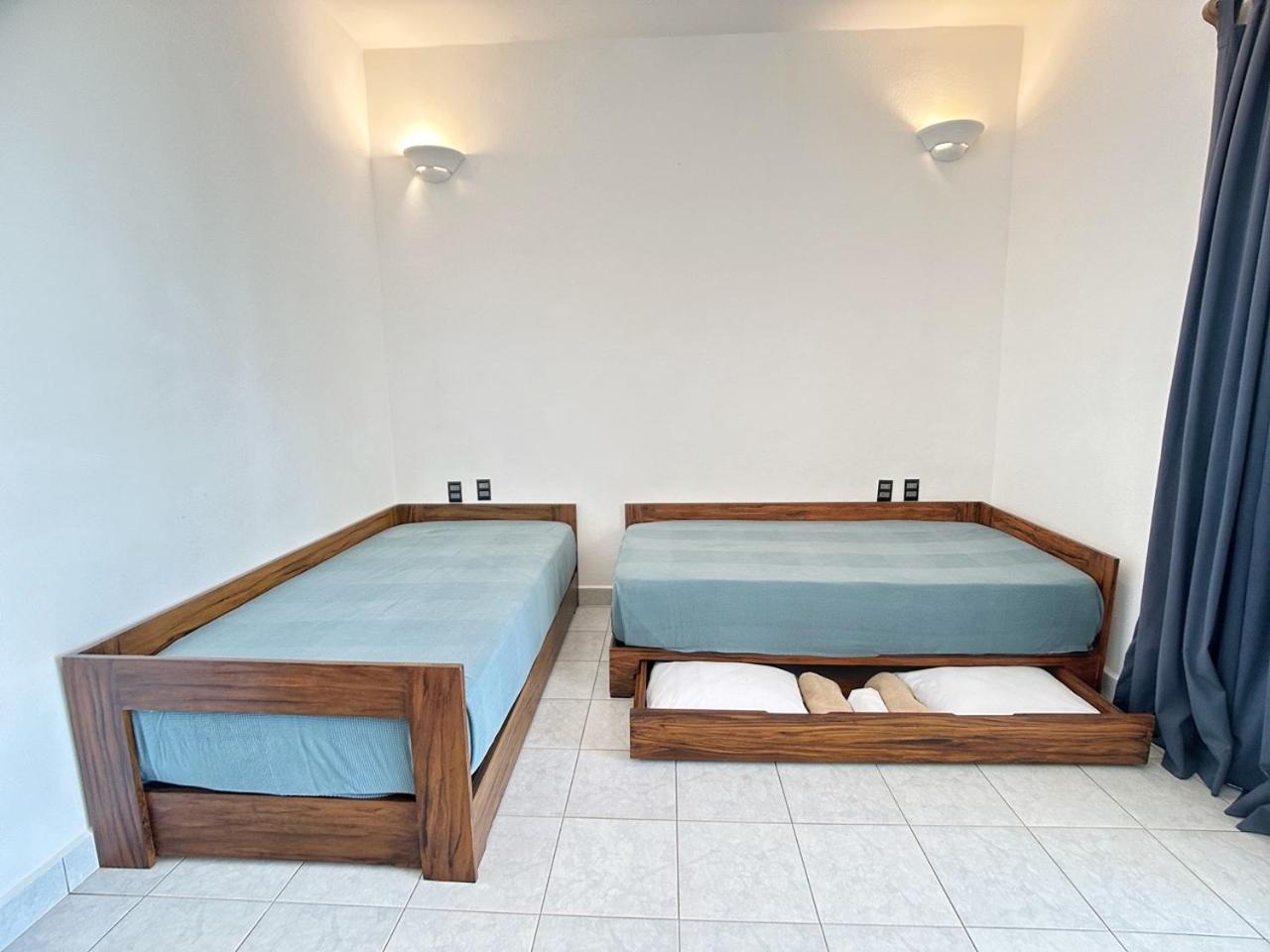 Hotel Tres Santos Тронконес Экстерьер фото