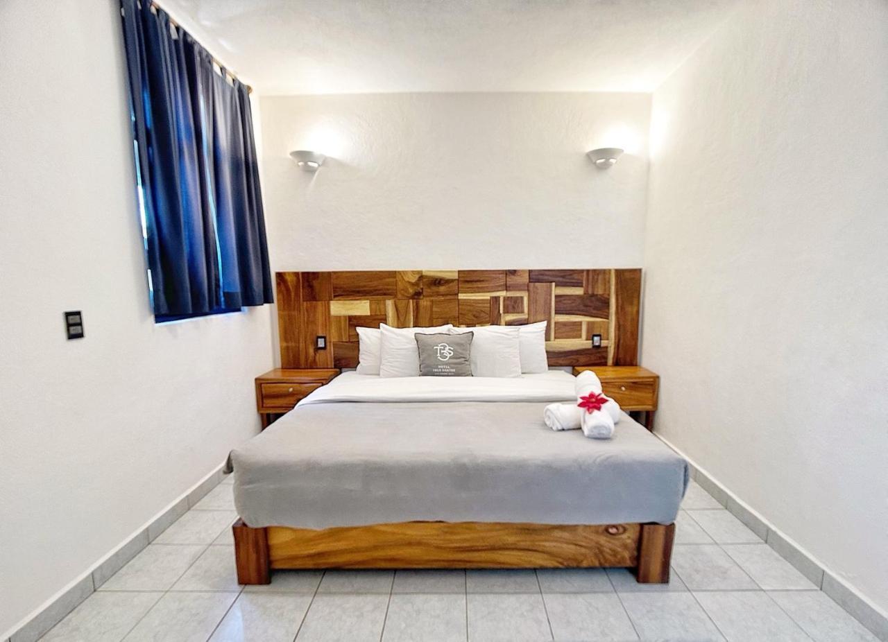 Hotel Tres Santos Тронконес Экстерьер фото